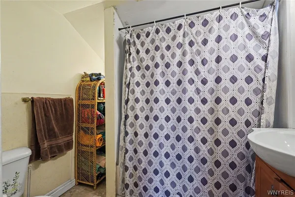 $325,000 | 133 Hawley Street, Lockport City, NY 14094