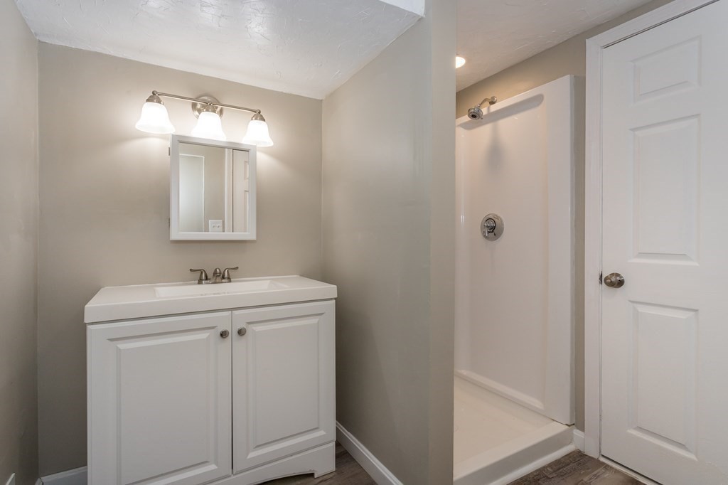 53 Roundtop Road Framingham, MA 01701 - Photo 19 of 24 Gallery Image 19