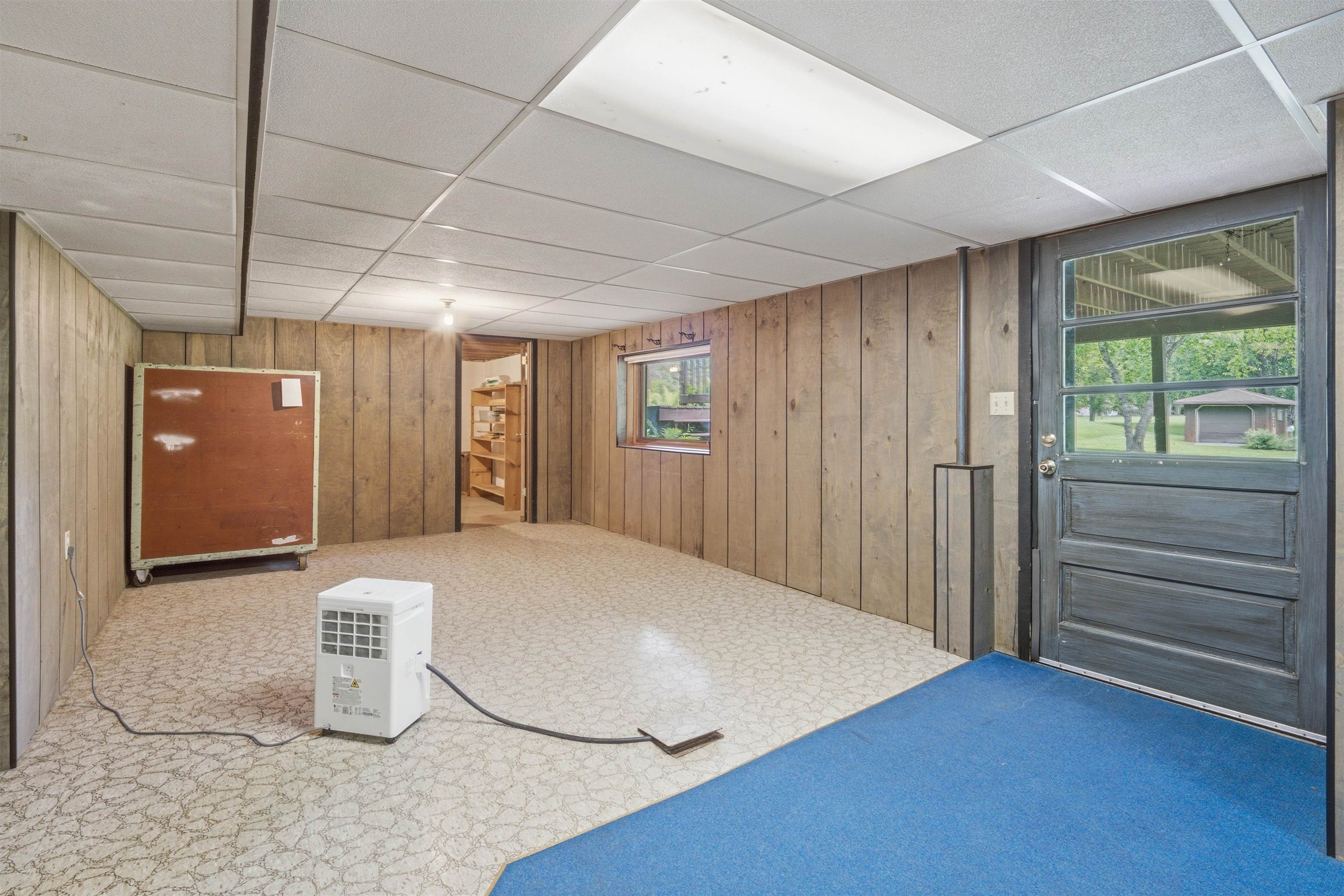 1102 South Ridge Lane Appleton, WI 54914 - Photo 29 of 52