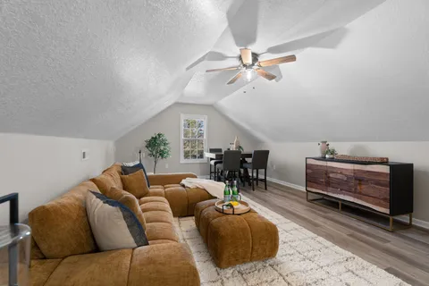 $589,900 | 954 Newt Vanattia Road, Hillsboro, TN 37342