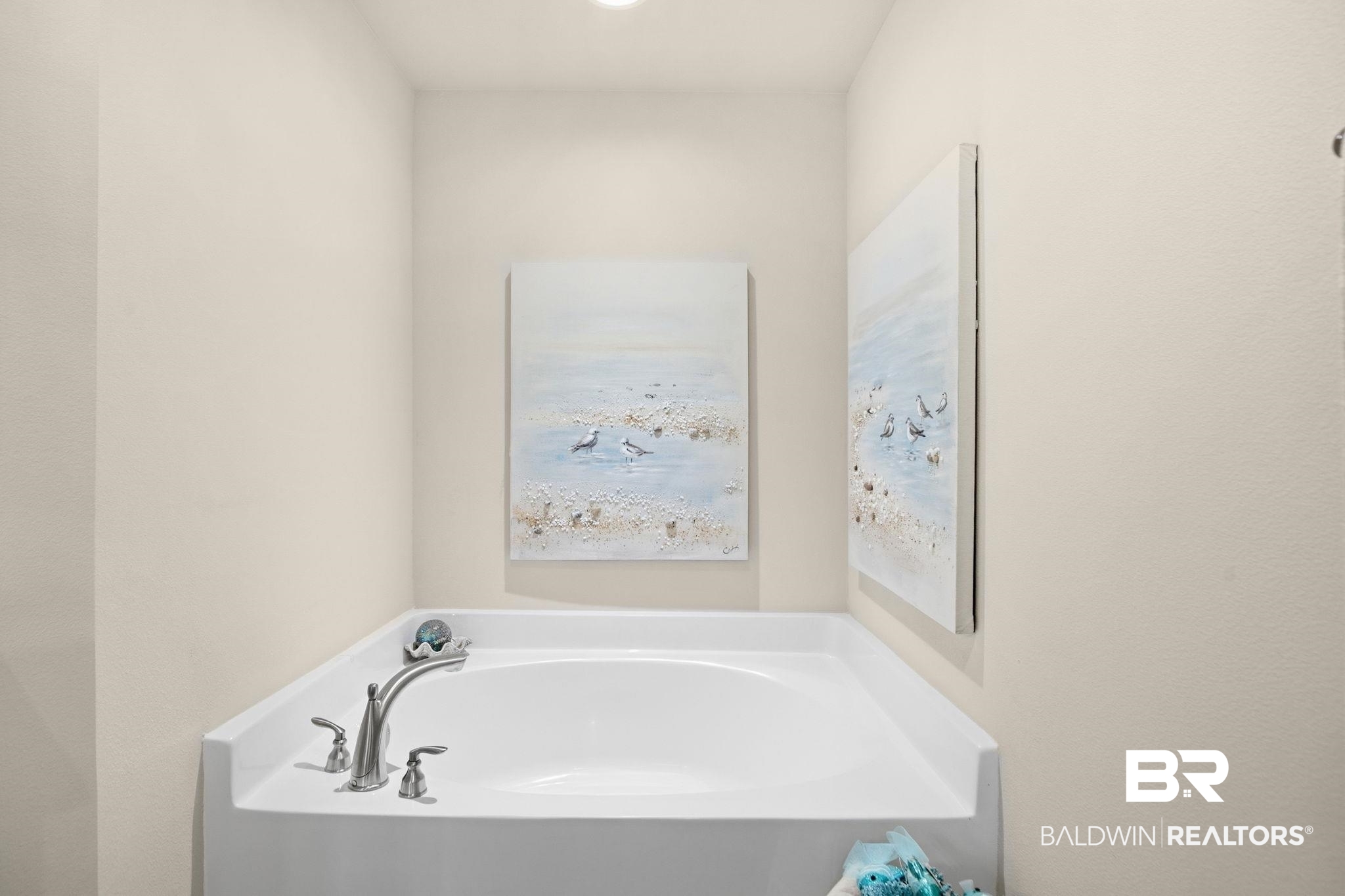 22596 Respite Lane Foley, AL 36535 - Photo 18 of 34 Full bathroom featuring a garden tub
