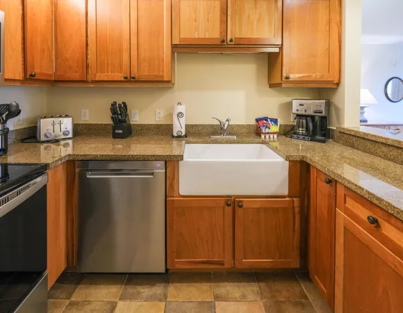 $99,000 | 510-512 Qiii Jackson Gore Adams House, Unit 510/512 QIII, Ludlow, VT 05149