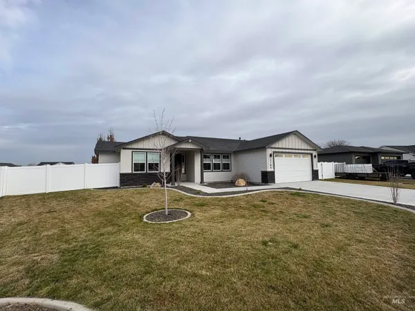 $410,000 | 2184 Austin Way, Fruitland, ID 83619