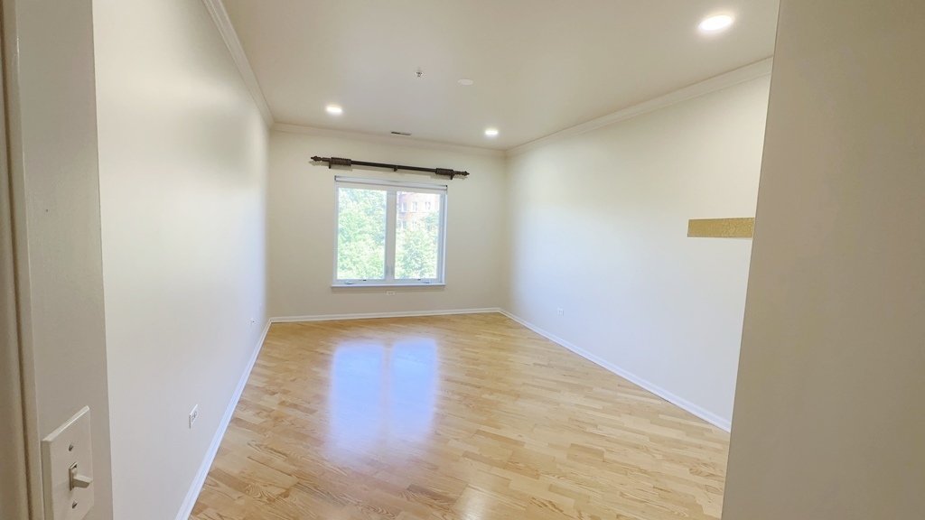 820 Weidner Road, Unit 307 Buffalo Grove, IL 60089 - Photo 8 of 20 Gallery Image 8