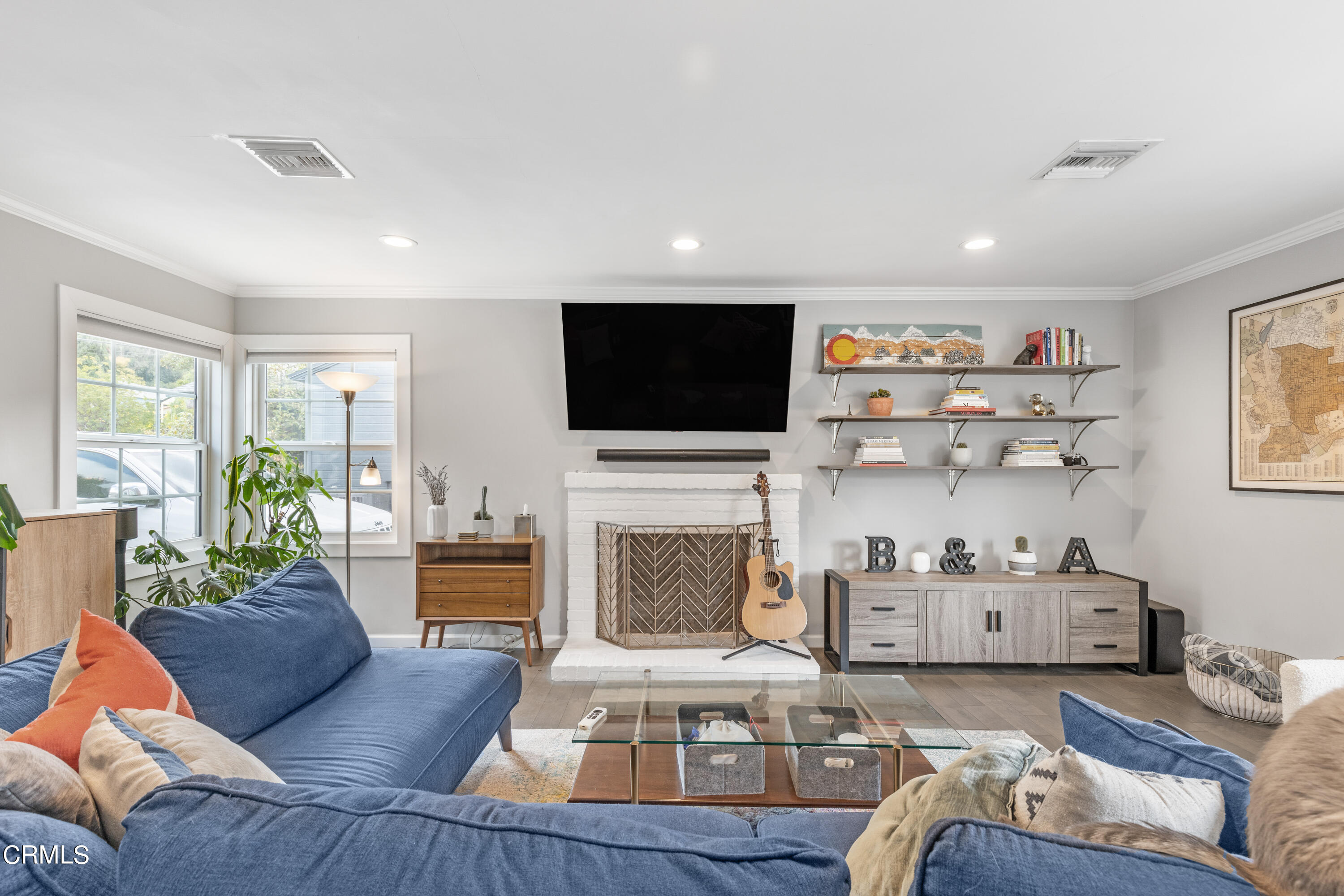 224 Marathon Road Altadena, CA 91001 - Photo 4 of 25 224 Marathon Rd Altadena, CA-002