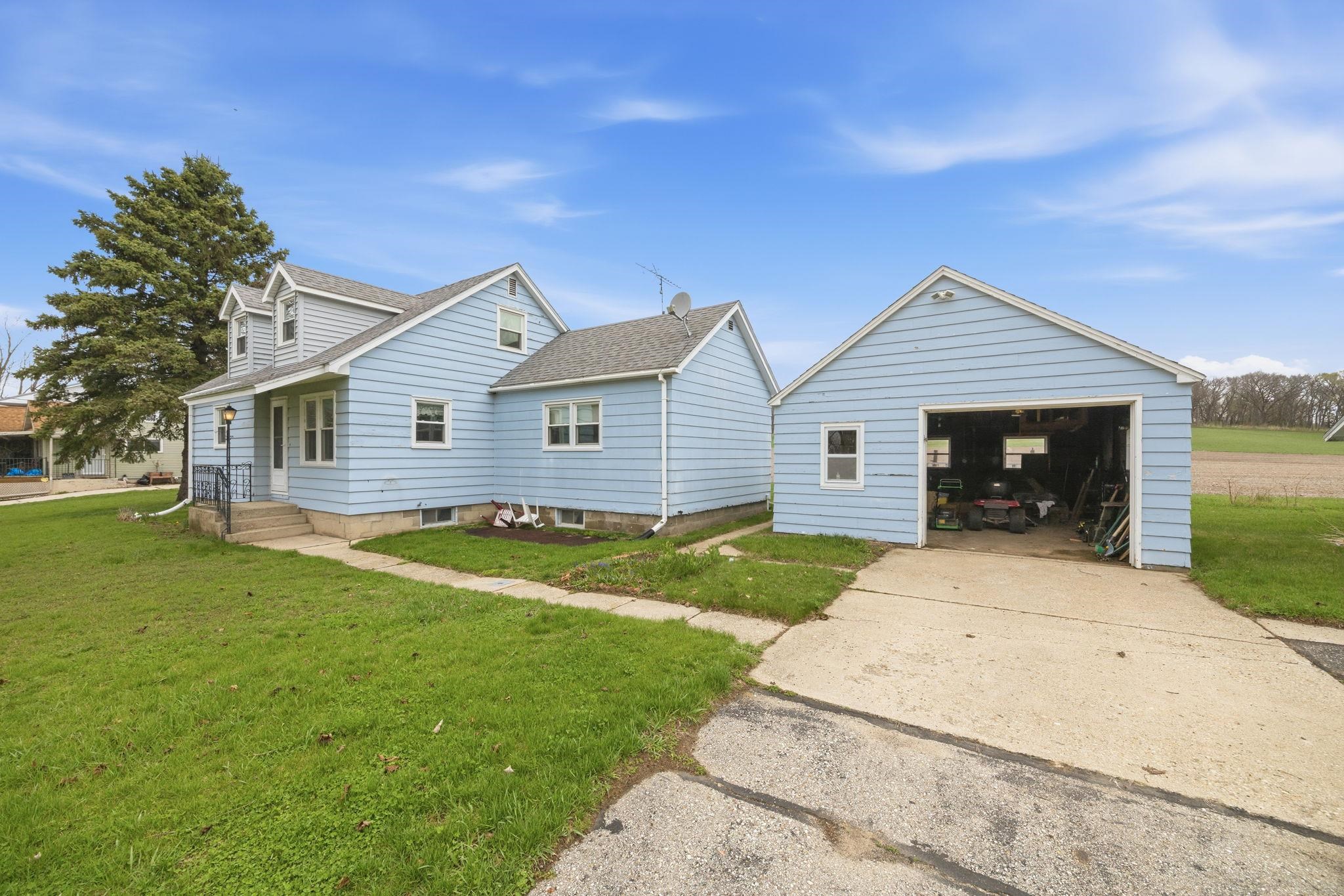 W7970 High Ridge Road Fort Atkinson, WI 53538 - Photo 33 of 48