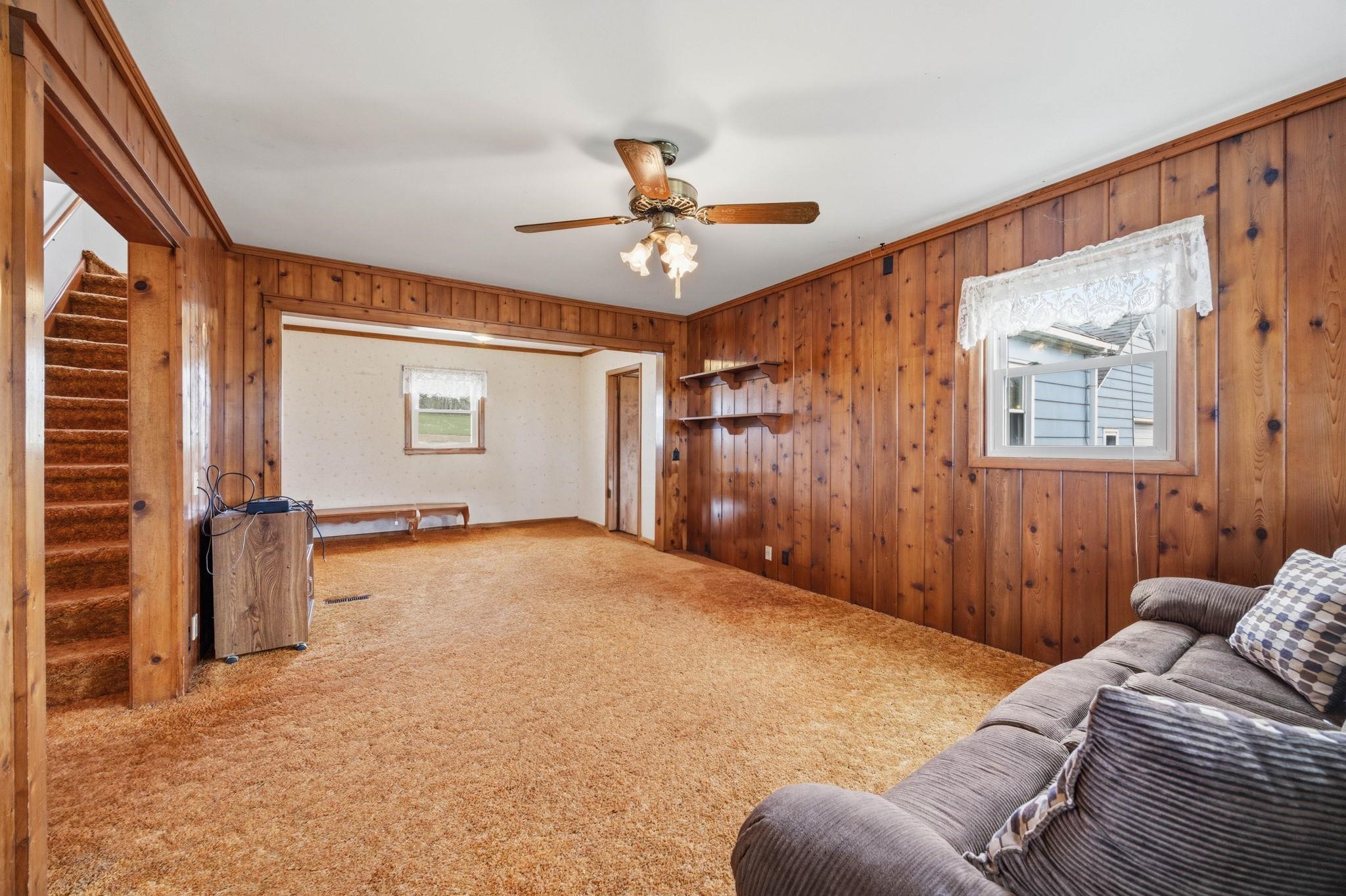 W7970 High Ridge Road Fort Atkinson, WI 53538 - Photo 4 of 48