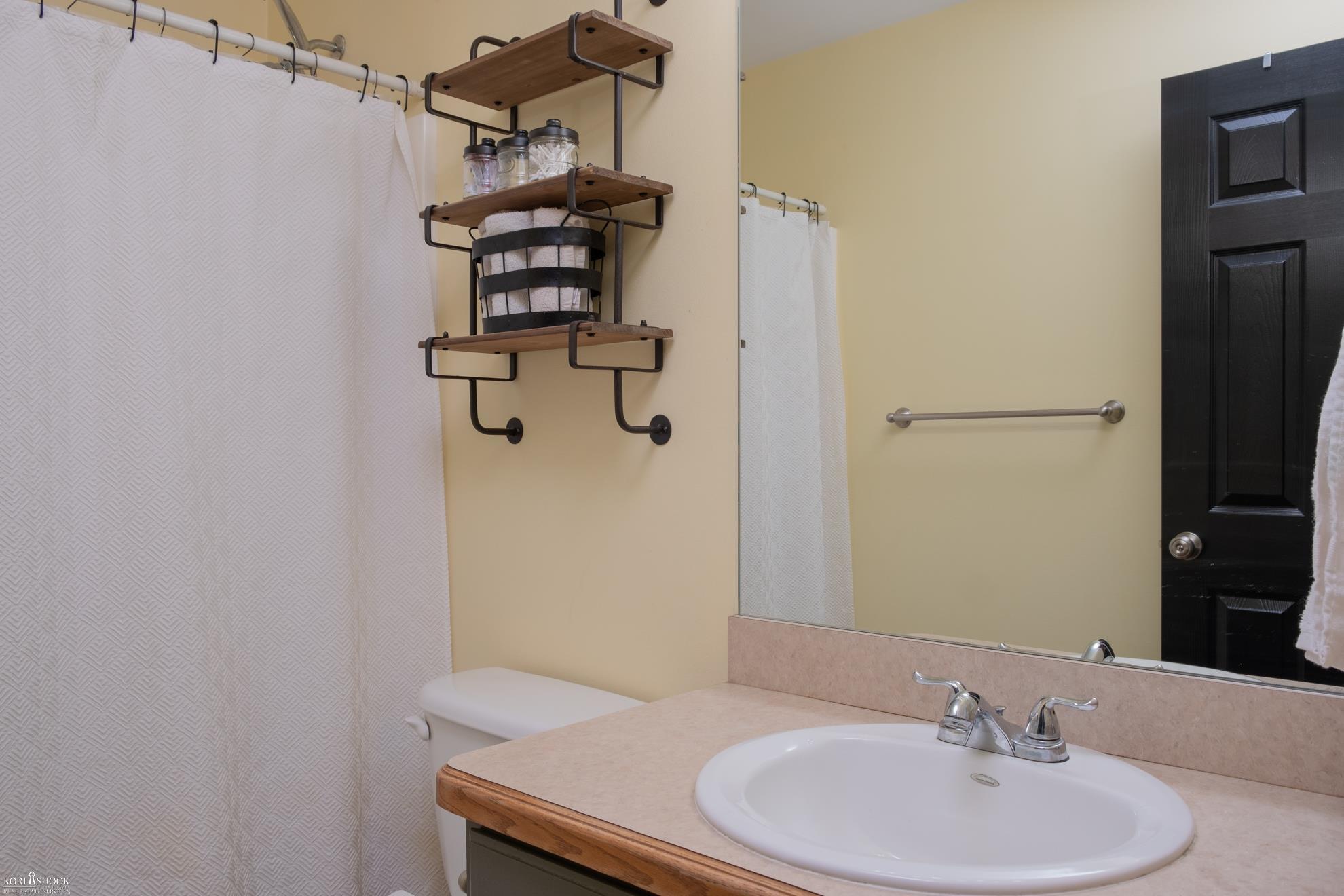 4492 North Belsay Road Flint, MI 48506 - Photo 27 of 34 Gallery Image 27
