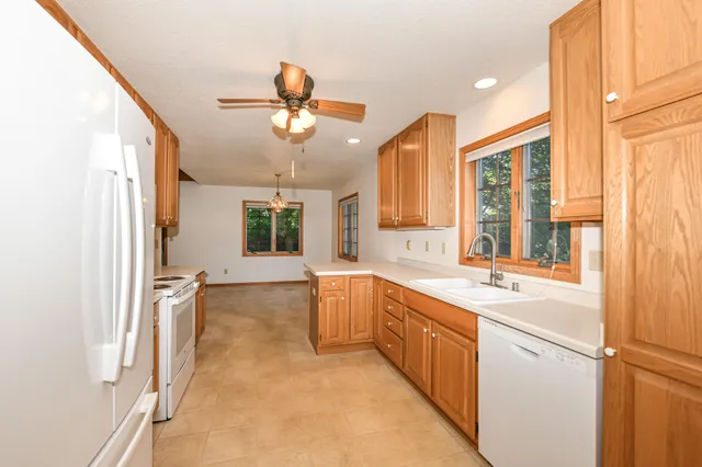 $440,000 | 955 East Loos Street, Hartford, WI 53027