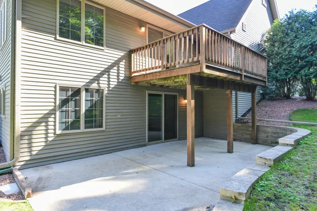 $440,000 | 955 East Loos Street, Hartford, WI 53027