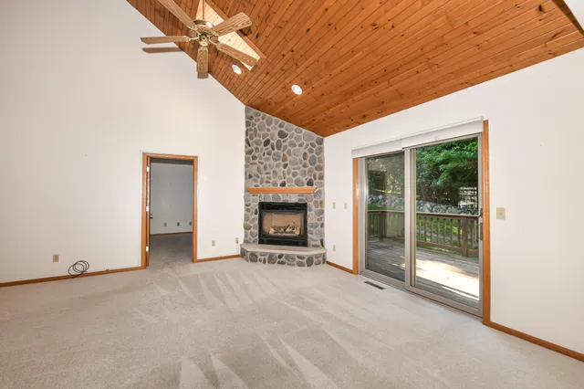 $440,000 | 955 East Loos Street, Hartford, WI 53027