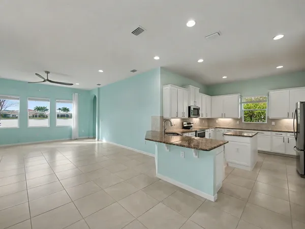 $649,000 | 11940 Southwest Aventino Drive, Port St. Lucie, FL 34987