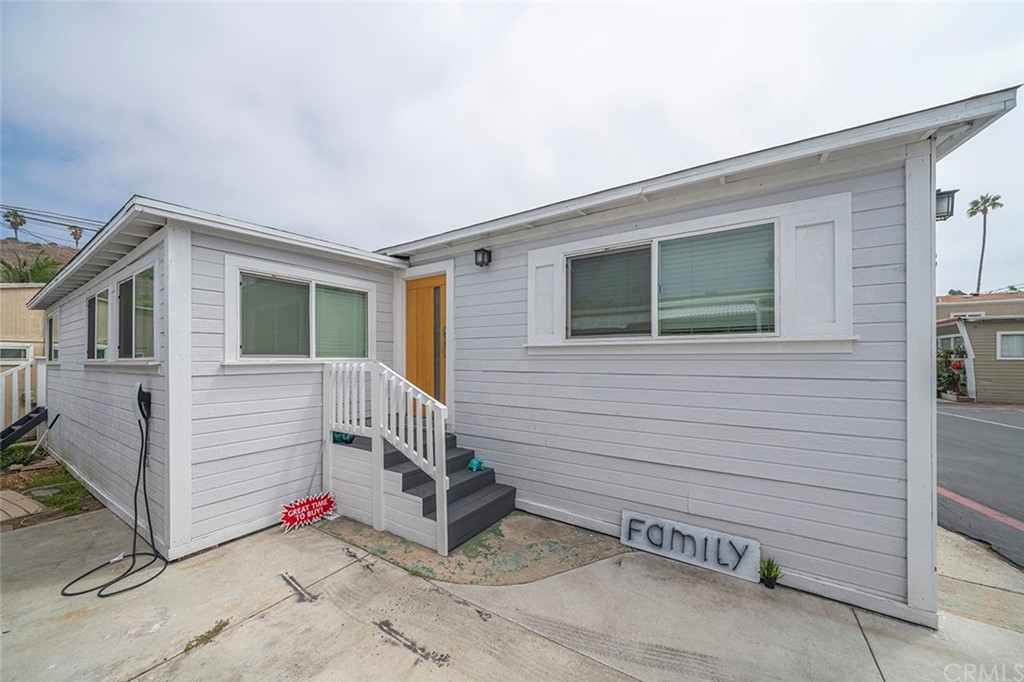 34052 Doheny Park Road Dana Point, CA 92624 - Photo 16 of 20