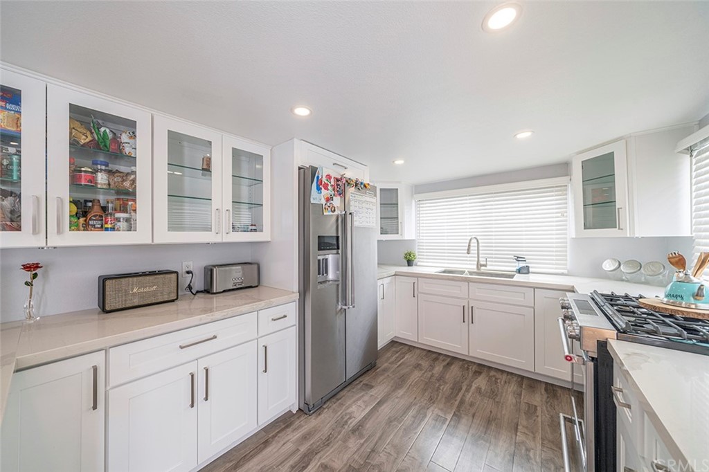 34052 Doheny Park Road Dana Point, CA 92624 - Photo 3 of 20