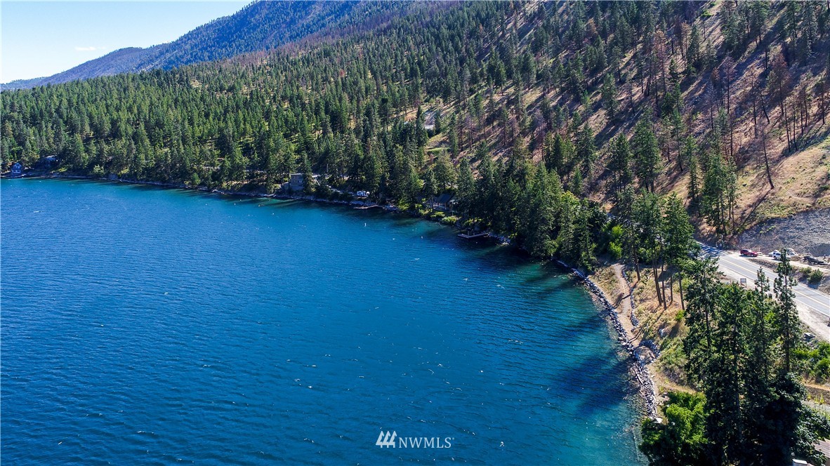 13537 South Lakeshore Road Chelan, WA 98816 - Photo 7 of 24 Gallery Image 7