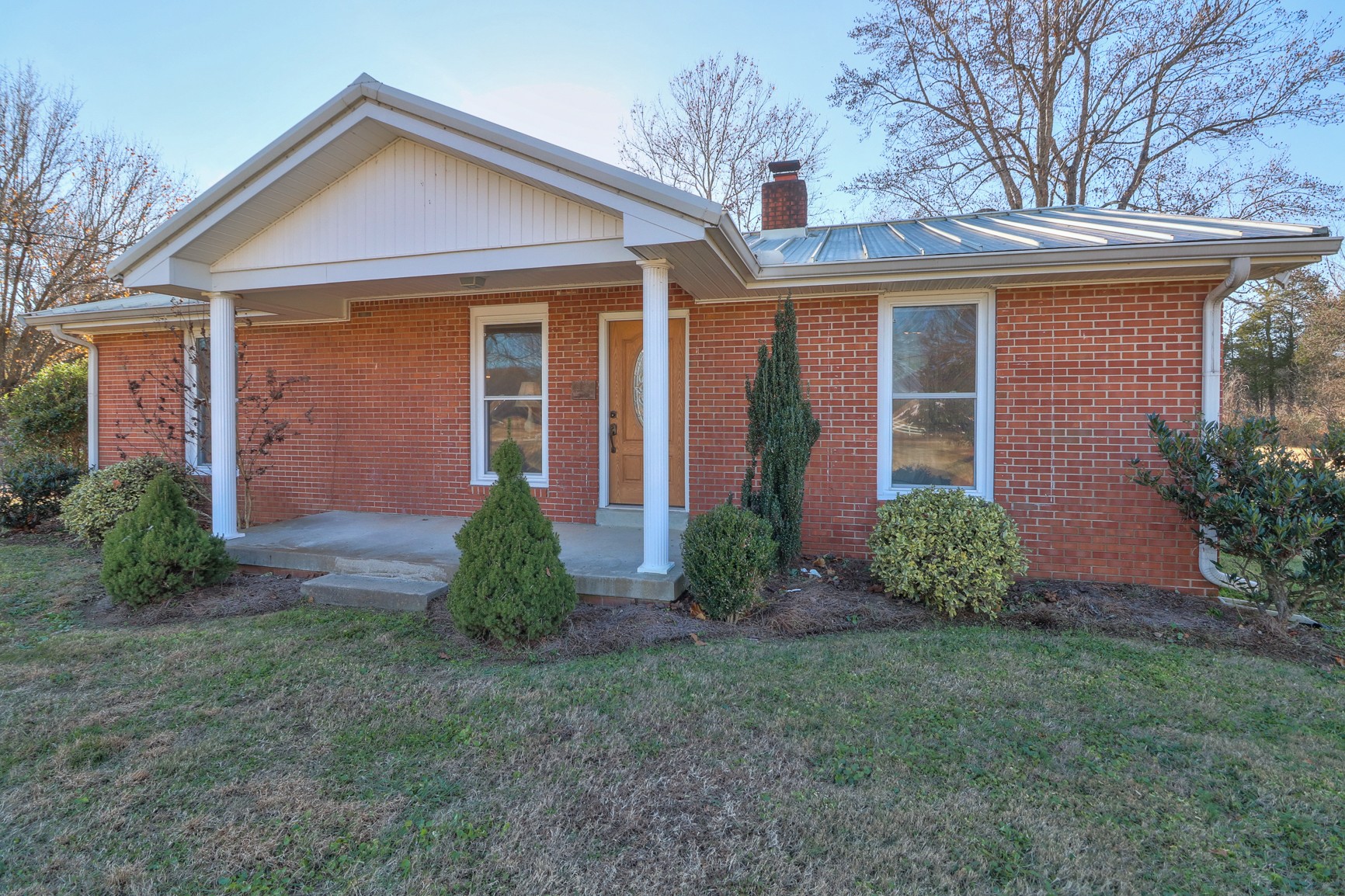 1824 Logue Road Mount Juliet, TN 37122 - Photo 2 of 53 front view of a house with a yard