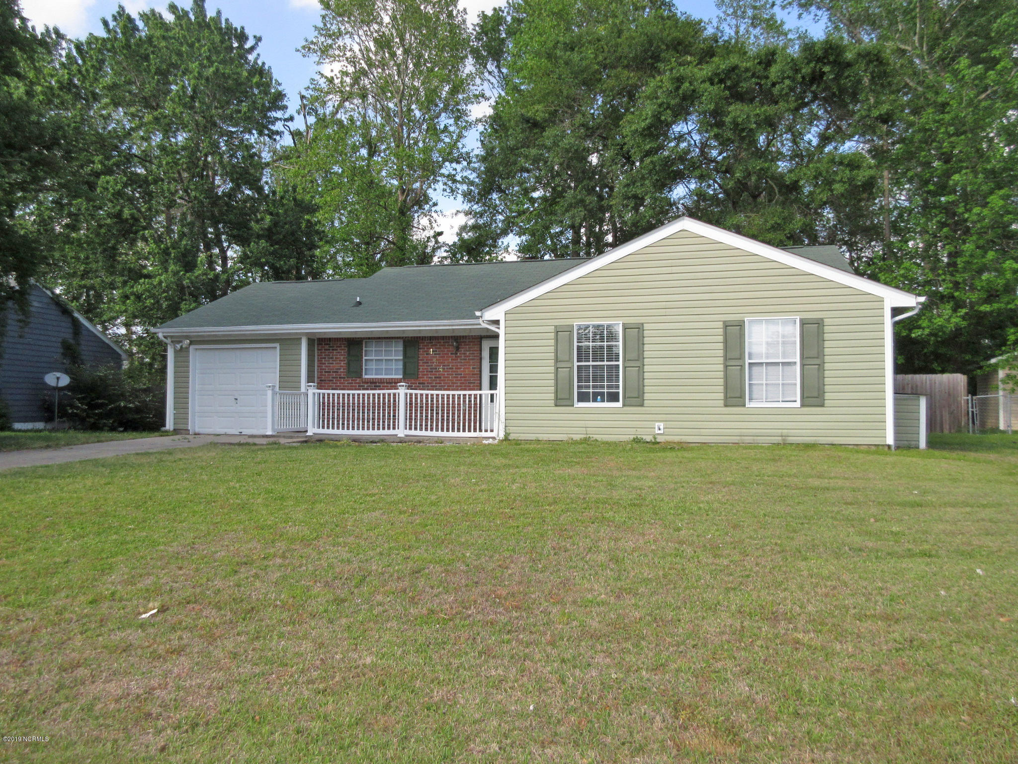 114 Winter Road Jacksonville, NC 28540 - Photo 1 of 15 114 Winter Rd - Front