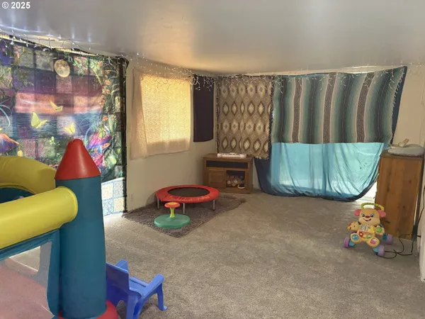 $239,900 | 145 Green Street, Paisley, OR 97636