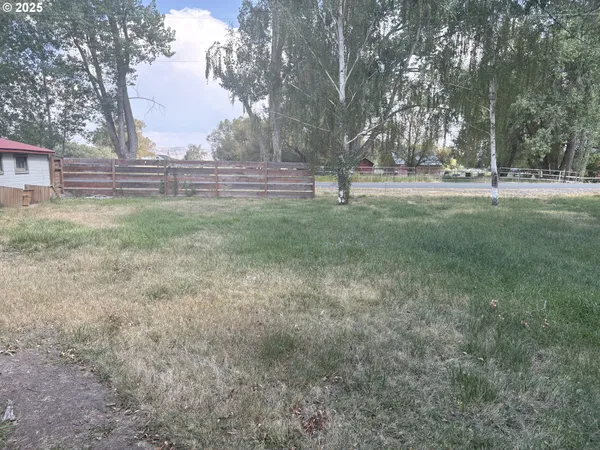 $239,900 | 145 Green Street, Paisley, OR 97636