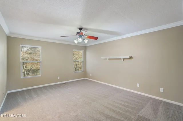 $579,900 | 121 Spencer Lane, Rockwood, TN 37854