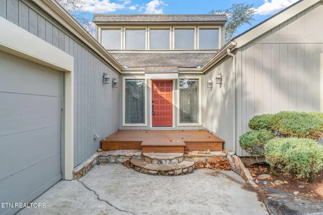 $579,900 | 121 Spencer Lane, Rockwood, TN 37854