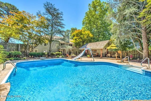 $579,900 | 121 Spencer Lane, Rockwood, TN 37854