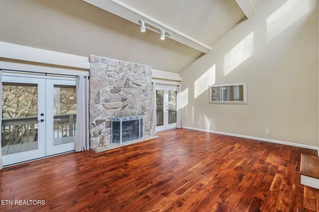 $579,900 | 121 Spencer Lane, Rockwood, TN 37854