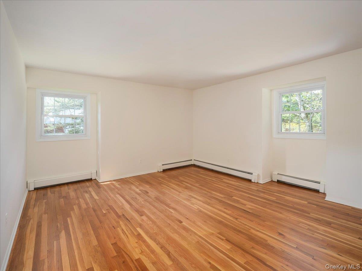 3 Spring Rock Place Spring Valley, NY 10977 - Photo 18 of 42 Bedroom 1