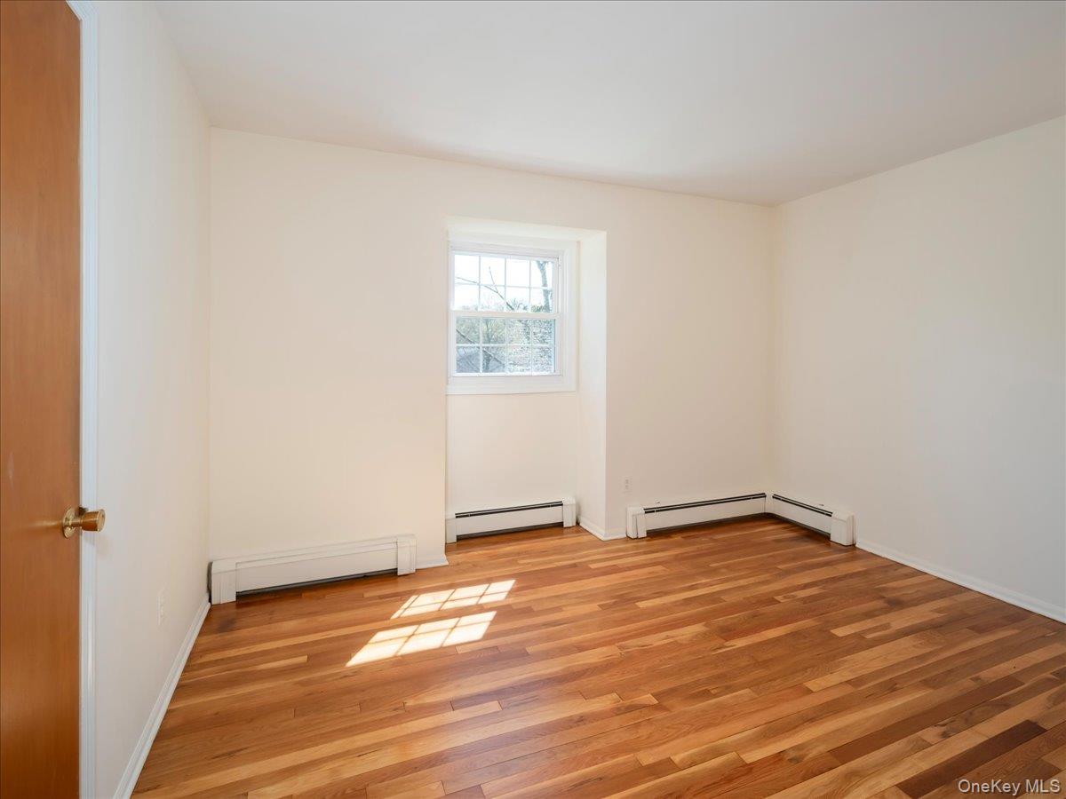 3 Spring Rock Place Spring Valley, NY 10977 - Photo 20 of 42 Bedroom 3