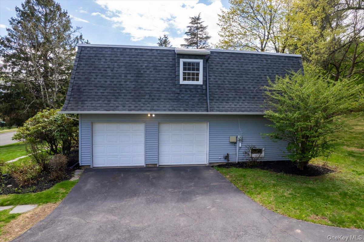 3 Spring Rock Place Spring Valley, NY 10977 - Photo 29 of 42