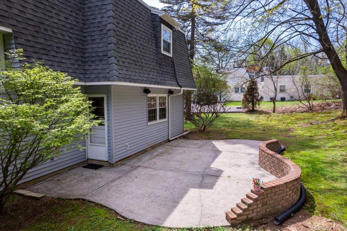 3 Spring Rock Place Spring Valley, NY 10977 - Photo 35 of 42