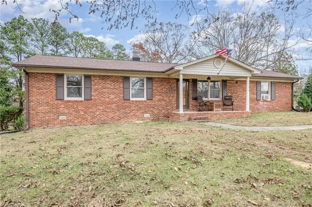 $235,000 | 1660 Michael Road, Lexington, NC 27295