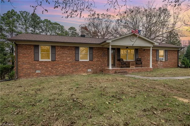 $235,000 | 1660 Michael Road, Lexington, NC 27295