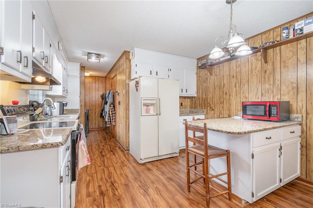 1660 Michael Road Lexington, NC 27295 - Photo 7 of 29 Kitchen
