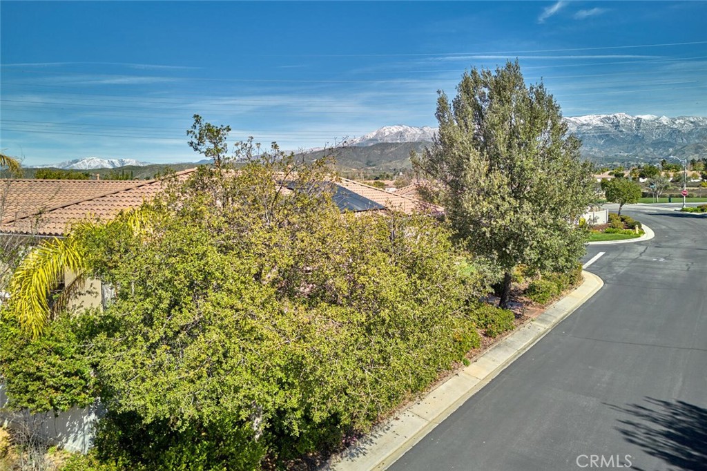 1143 Saguara Road Beaumont, CA 92223 - Photo 4 of 66