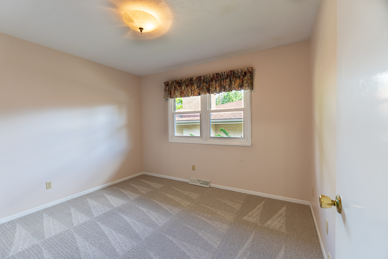 210 Riss Drive Normal, IL 61761 - Photo 25 of 39