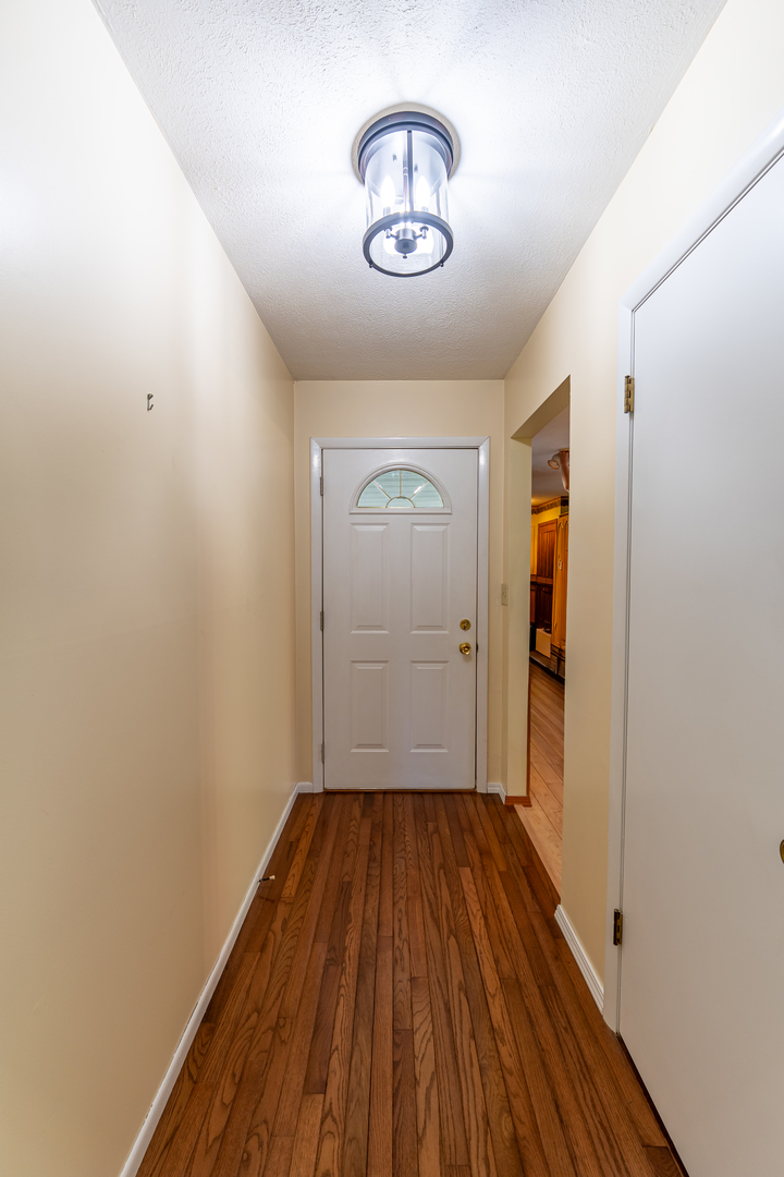 210 Riss Drive Normal, IL 61761 - Photo 5 of 39