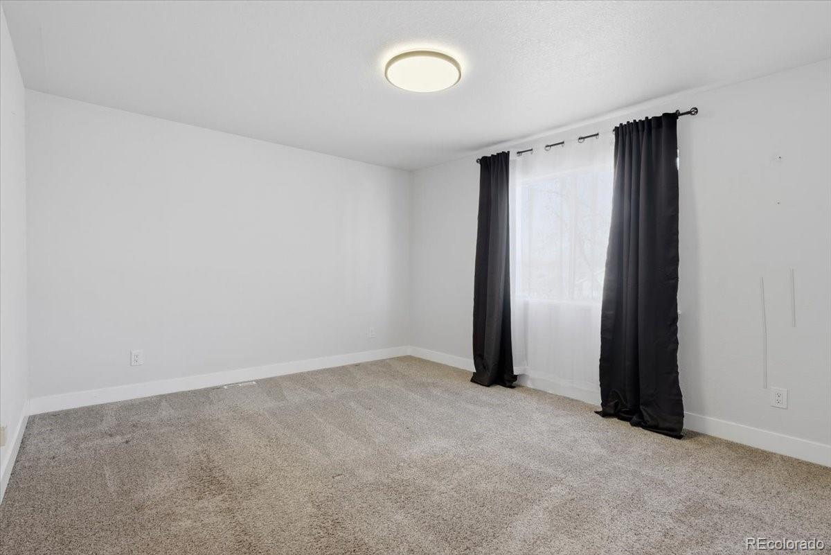 660 Elbert Street Denver, CO 80221 - Photo 14 of 32