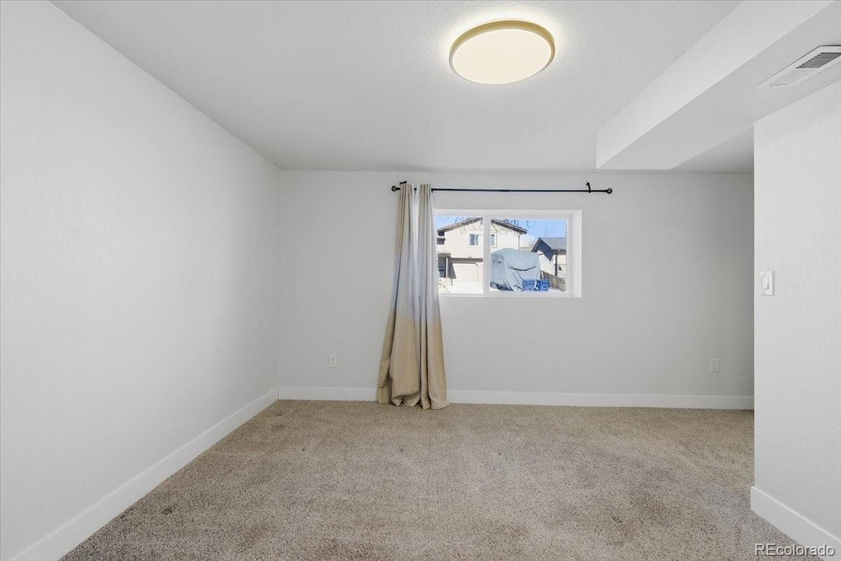 660 Elbert Street Denver, CO 80221 - Photo 21 of 32