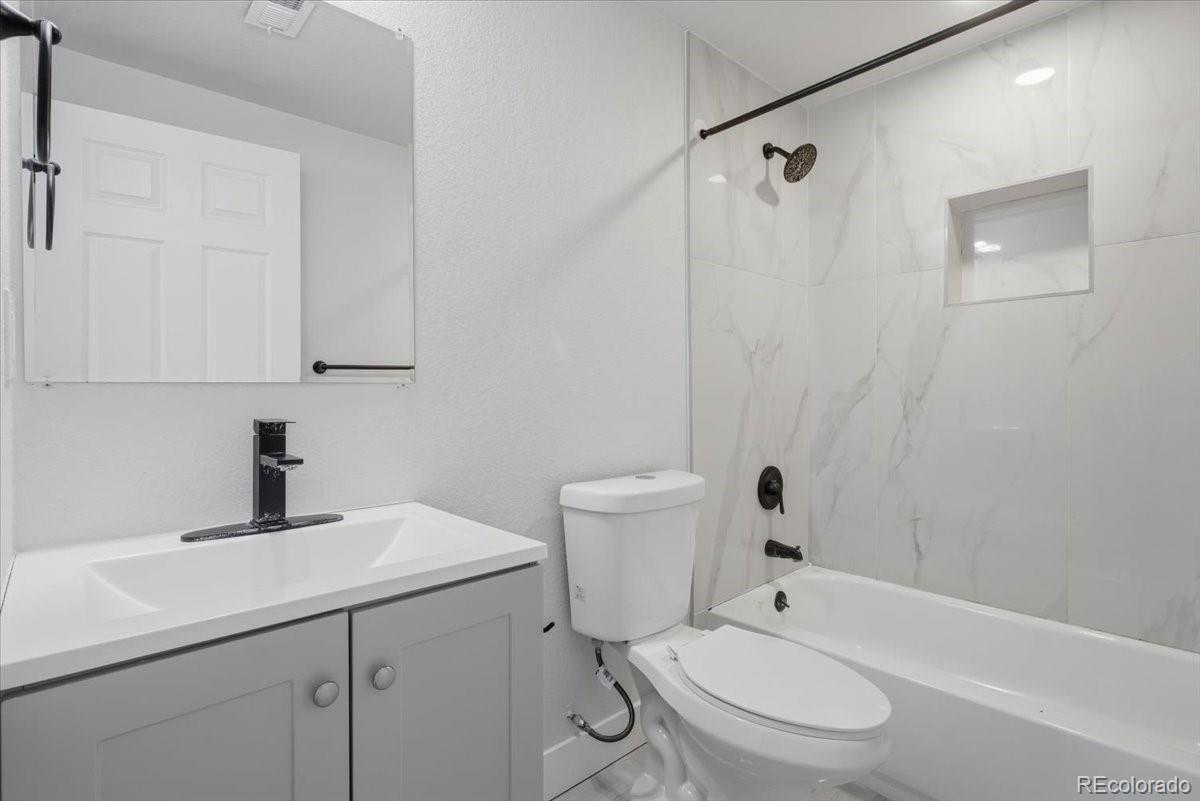 660 Elbert Street Denver, CO 80221 - Photo 24 of 32