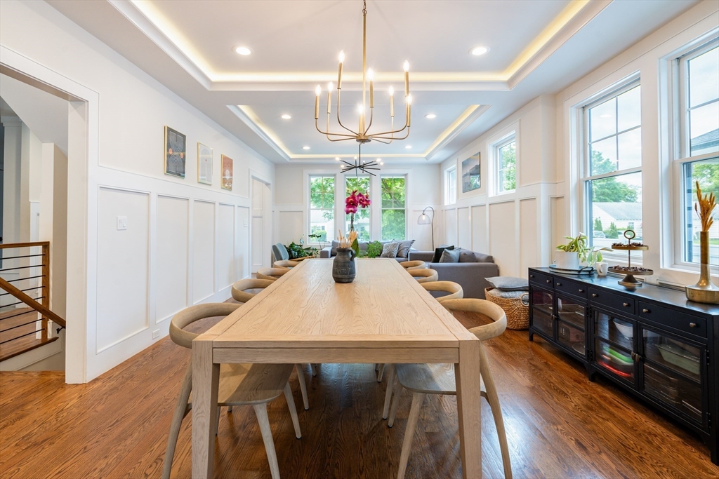 19 Shute Path Newton, MA 02459 - Photo 7 of 26