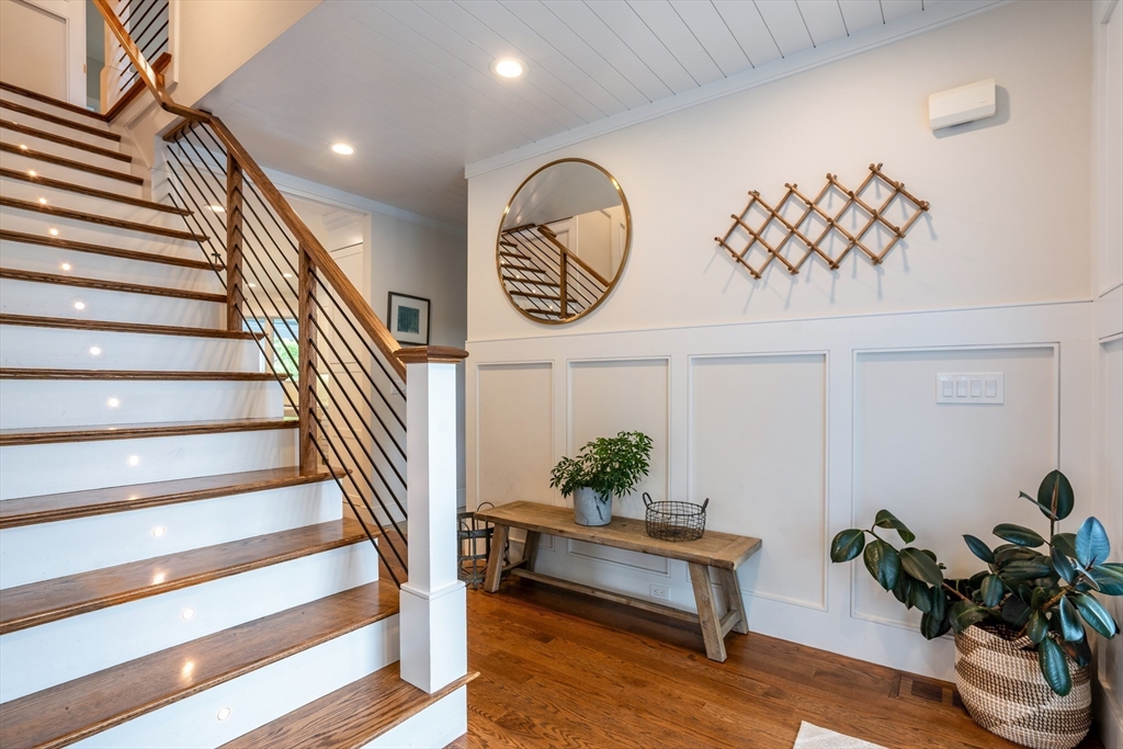 19 Shute Path Newton, MA 02459 - Photo 8 of 26