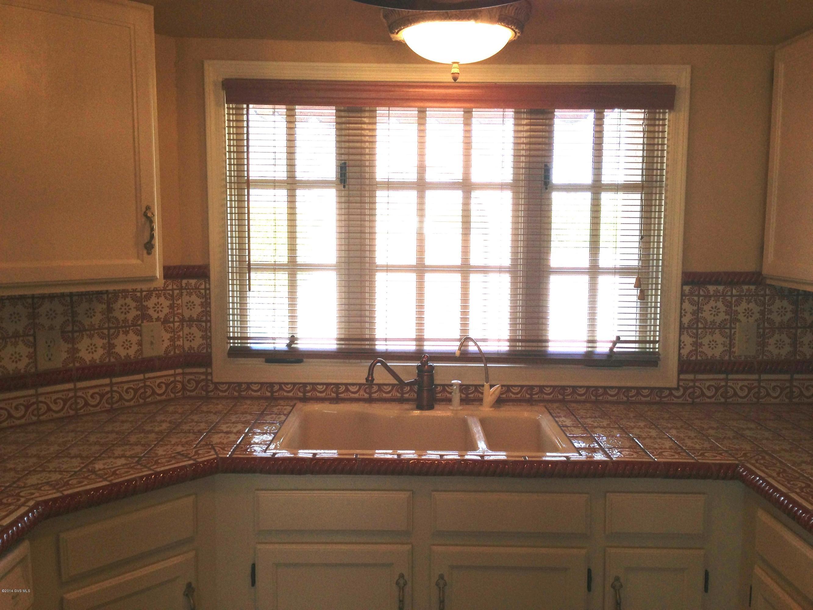 931 West Rio Hondo Green Valley, AZ 85614 - Photo 14 of 38