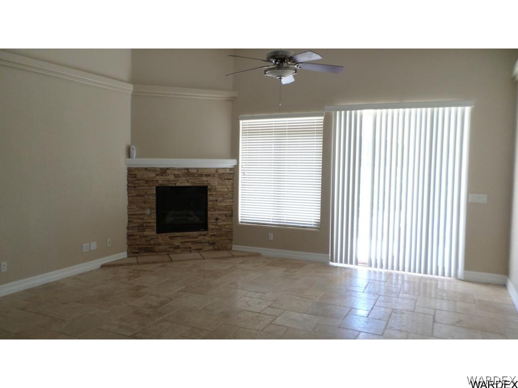 2074 Jamie Road Fort Mohave, AZ 86426 - Photo 14 of 35 Living Area
