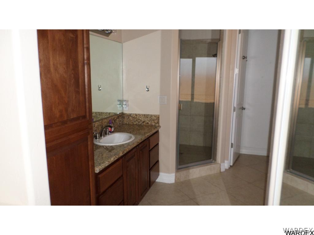 2074 Jamie Road Fort Mohave, AZ 86426 - Photo 23 of 35 Master Bathroom