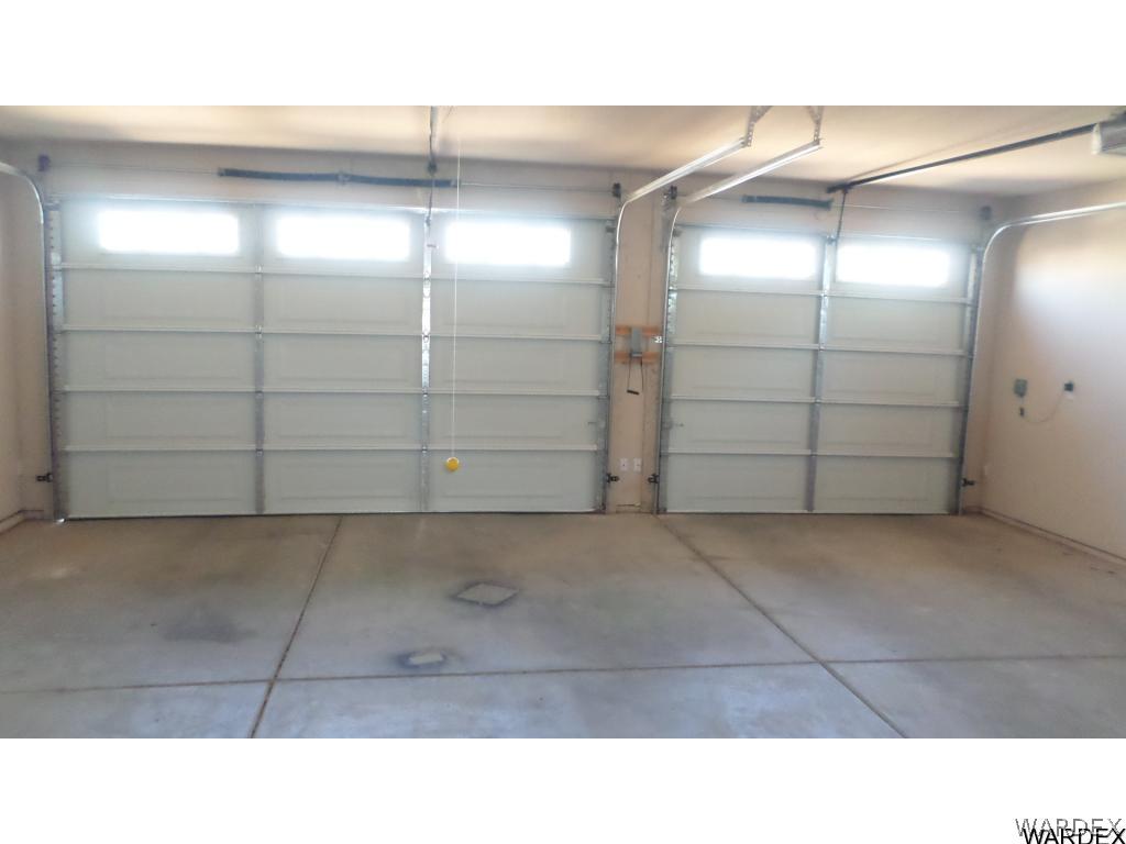2074 Jamie Road Fort Mohave, AZ 86426 - Photo 28 of 35
