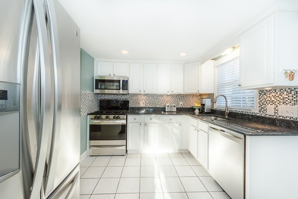 57 Huntington Road Arlington, MA 02474 - Photo 12 of 30 Gallery Image 12
