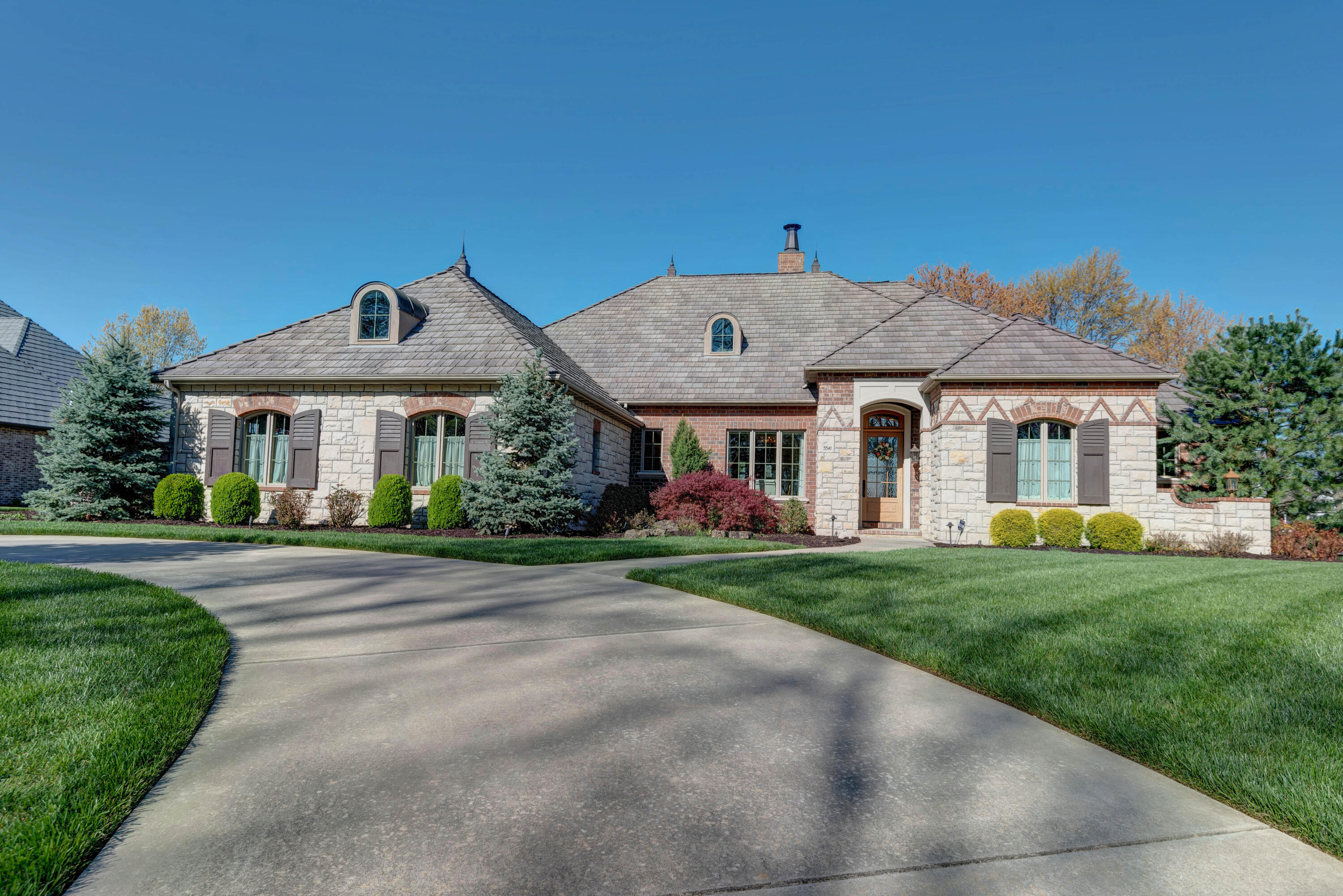 5541 Dunrobin Drive Springfield, MO 65809 - Photo 1 of 1 Dunrobin (2)