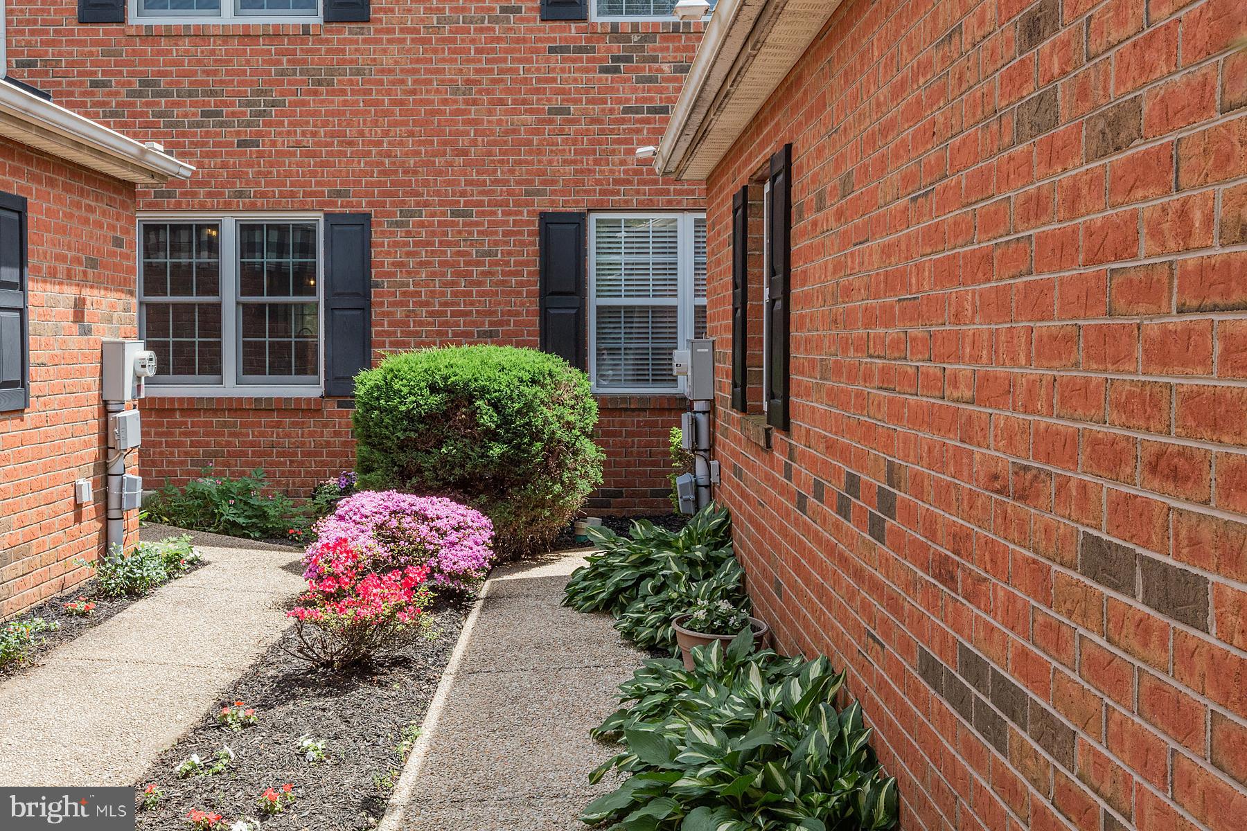 274 White Chapel Road Lancaster, PA 17603 - Photo 5 of 46 Gallery Image 5