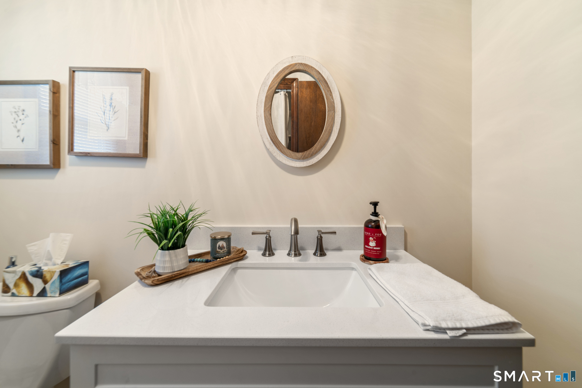 46 Buckboard Lane Bristol, CT 06010 - Photo 21 of 39 a bathroom with a sink and a mirror